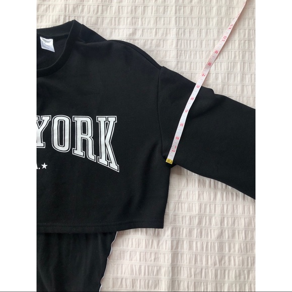 Two Piece Matching Body Con Dress & NY Sweater - Picture 12 of 14